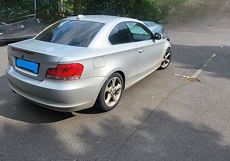 BMW 120d Coupé - 137tkm TÜV Neu