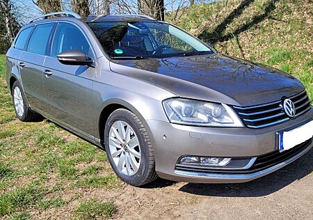VW Passat Variant Volkswagen 2.0 BlueTDI DSG Comfortline V...