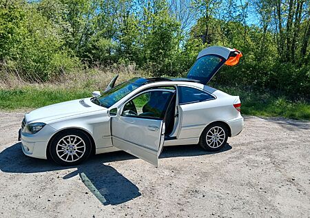Mercedes-Benz CLC 180 KOMPRESSOR -