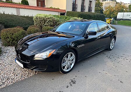 Maserati Quattroporte 3.0 V6 Diesel Automatik - 202kW