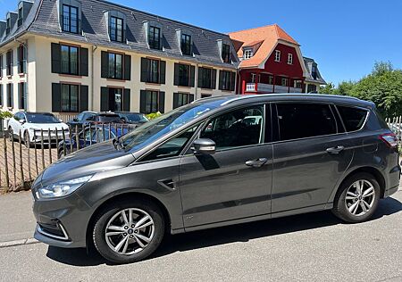 Ford S-Max 2,0 EcoBlue 140kW Titanium, 7-Sitzer