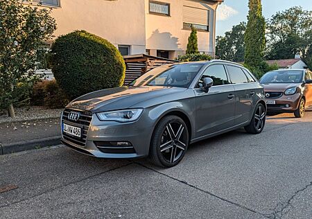 Audi A3 1.4 TFSI cod ultra Ambition Sportback Amb...