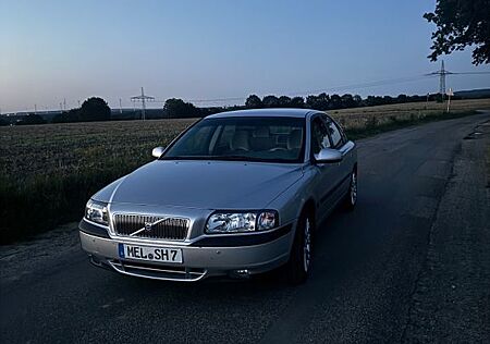 Volvo S80 2.4i