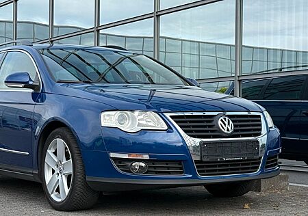 VW Passat Variant Volkswagen Sportline Navi AHK Klima SB-Dach