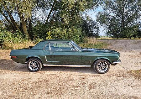 Ford Mustang '68 302 Restauriert