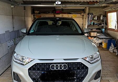 Audi A1 30 TFSI S tronic allstreet allstreet