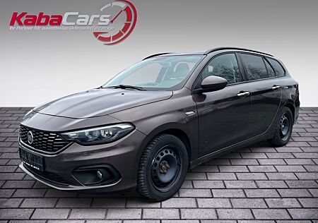 Fiat Tipo Lounge AppleCarPlay