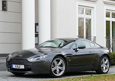 Aston Martin V8 Vantage 4.7L 2.HD/45´KM/Sonderleder/Sportpack
