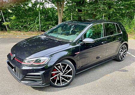 VW Golf Volkswagen 2.0 TSI DSG GTI Performance