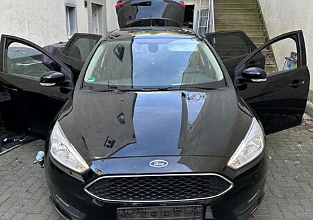 Ford Focus 1,5 EcoBlue 88kW Cool & Connect Tur. A...