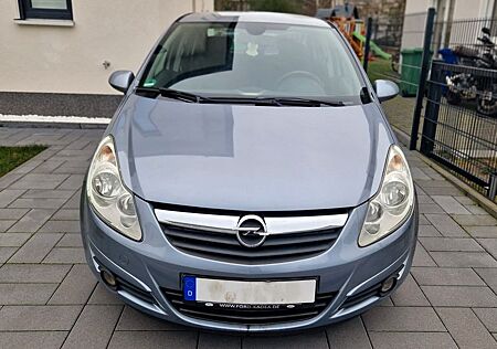 Opel Corsa 1.2 Twinport Tempomat/Klima/Lenkradheizung