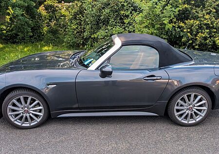 Fiat 124 Spider 1.4 MultiAir Turbo Lusso