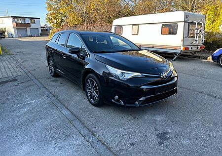 Toyota Avensis 1,8-l-Valvem. Edition-S T. Sports,Kamera