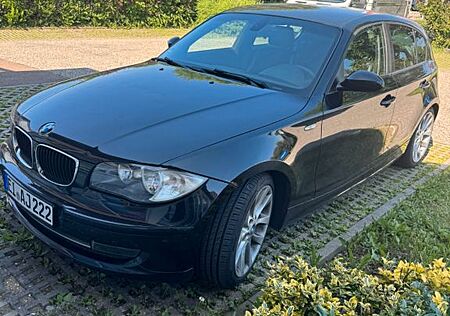 BMW 118I E87