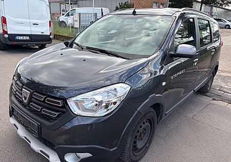 Dacia Lodgy 1.6 SCe 100 LPG Stepway NAVI / KAMERA/AHK