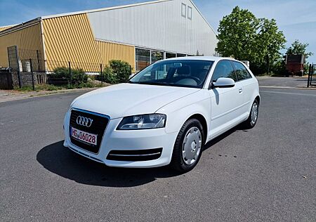 Audi A3 1.2 TFSI Attraction *TÜV+Service Neu*Garantie