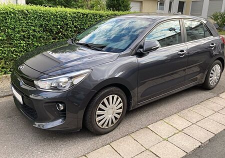 Kia Rio 1.4 Dream-Team Edition !Werksgarantie!