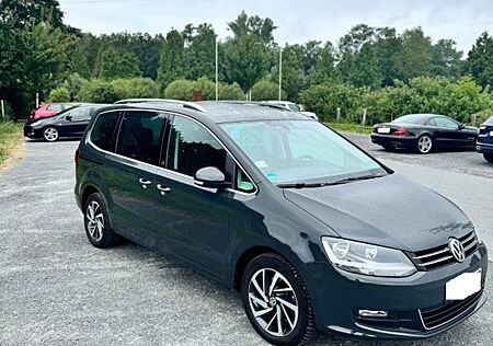 VW Sharan Volkswagen 1.4 TSI DSG BMT SOUND Pano/AHK