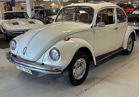 VW Beetle Volkswagen Käfer 1302S mit Schiebedach