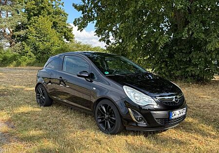 Opel Corsa 1.4 Color Edition
