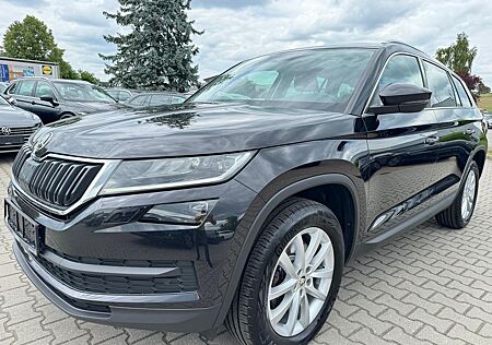 Skoda Kodiaq 2.0TDI Style Navi AHK 7Sitze Panor Kamera