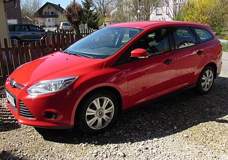 Ford Focus 1,0 EcoBoost 74kW Ambiente Turnier Amb...