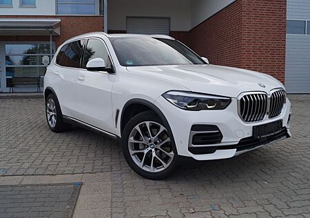 BMW X5 xDrive 25 d xLine 360°HeadUp Live e-Sitze AHK