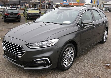 Ford Mondeo Turnier Titanium**Winterpaket**