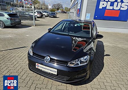 VW Golf Volkswagen 1.4 TSI DSG Cup NAVI+PDC+SITZHZG+1.HAND
