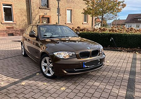 BMW 116i Edition Lifestyle, Ledersitze, Marakesch