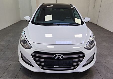 Hyundai i30 cw blue Classic