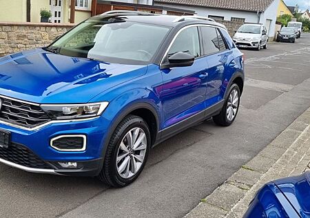 VW T-Roc Volkswagen 1.5 TSI DSG Style LED a.AHK