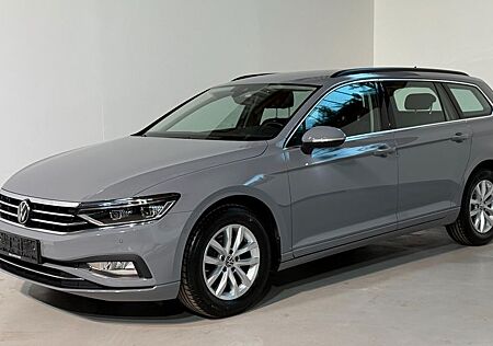 VW Passat Variant Volkswagen Business IQ.LIGHT/AID/ACC/LANE