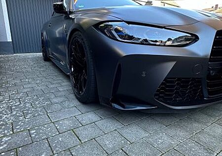 BMW M4 Competition/Neuwertiger Zustand/Garantie/Matt