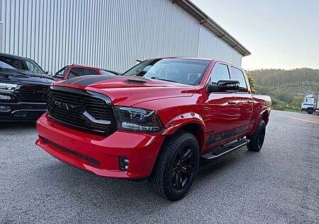 Dodge RAM 1500 HEMI 5.7L CREW CAB SPORT HOCH & BREIT