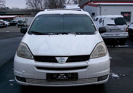 Toyota Sienna 3,3 LPG 8 Sitzer DVD Multimedia FESTPREIS
