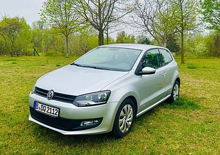 VW Polo Volkswagen 1,4 KLIMA/DSG/TEMPOMAT/PDC/SERVO/ SITZHEIZ