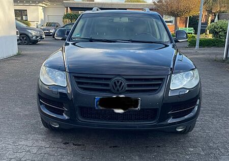 VW Touareg Volkswagen 3.0 V6 TDI Tiptronic Individual Indi...