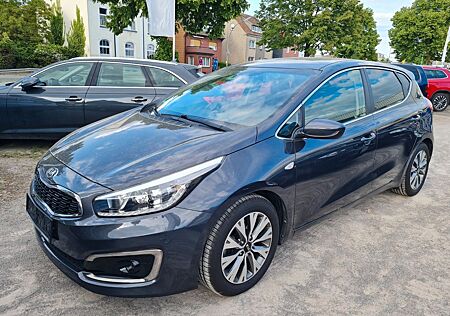 Kia Ceed*kamera*Assistenz*Scheckheft*LHZ*Navi