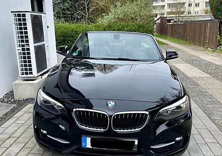 BMW 218i Cabrio Sport Line