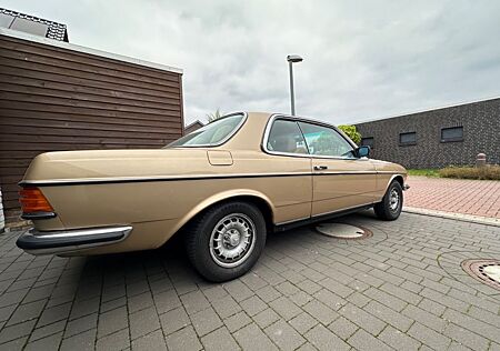 Mercedes-Benz 280 CE (C 123 Coupe) Automatik H-Zulassung