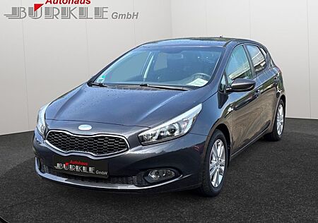 Kia Cee'd CEED+KLIMAANLAGE+ELFH+SERVO+ZV+ALU+METALLIC+++++