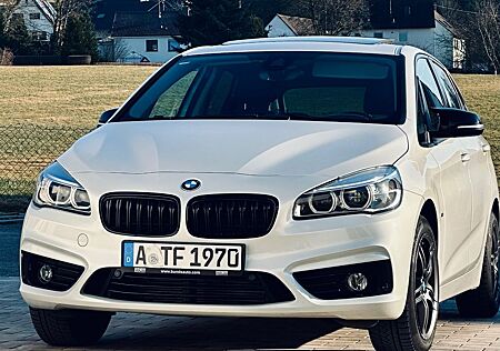 BMW 2er 220 d Active Tourer Sportline