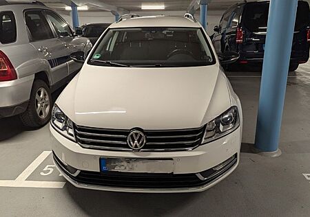 VW Passat Variant Volkswagen 2.0 TDI DSG 130kW Comfortl BM...