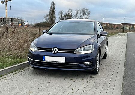 VW Golf Volkswagen 1.0 TSI BMT Comfortline