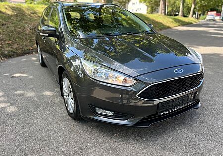 Ford Focus 1,0 EcoBoost 92kW Business Turnier Bus..