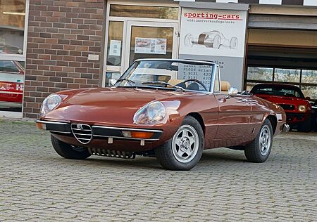 Alfa Romeo Spider gebraucht kaufen Alfa Romeo Spider 2000 Fastback Chrommodell, super Zustand