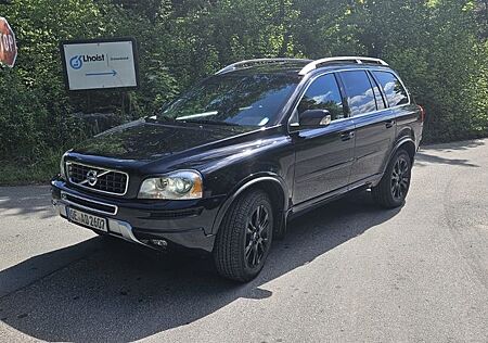 Volvo XC 90 XC90 D5 AWD Scheckheft Voll, 7 Sitzer, TÜV Neu