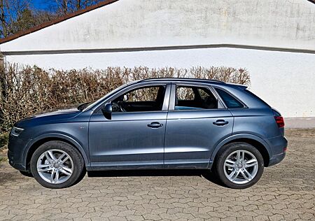 Audi Q3 doppel "S"