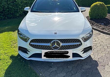 Mercedes-Benz A 180 - AMG Line